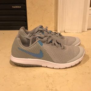 NIB women’s Nike flex experience Rn 6 size 6.5